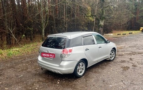 Toyota Matrix, 2005 год, 420 000 рублей, 8 фотография