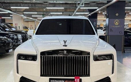 Rolls-Royce Cullinan, 2025 год, 69 700 000 рублей, 2 фотография