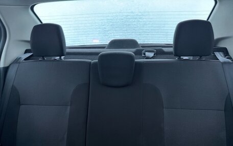 Renault Logan II, 2018 год, 750 000 рублей, 7 фотография
