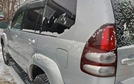 Toyota Land Cruiser Prado 120 рестайлинг, 2006 год, 2 350 000 рублей, 4 фотография