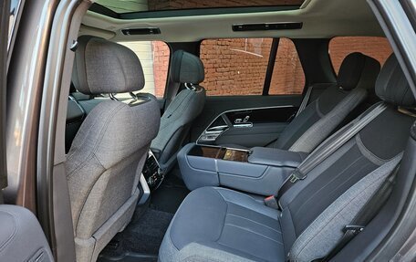 Land Rover Range Rover IV рестайлинг, 2023 год, 16 500 000 рублей, 8 фотография