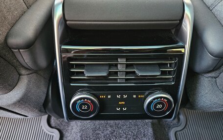 Land Rover Range Rover IV рестайлинг, 2023 год, 16 500 000 рублей, 9 фотография