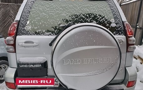 Toyota Land Cruiser Prado 120 рестайлинг, 2006 год, 2 350 000 рублей, 5 фотография