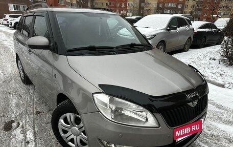 Skoda Fabia II, 2010 год, 590 000 рублей, 2 фотография