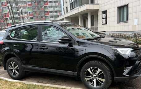 Toyota RAV4, 2018 год, 3 000 000 рублей, 1 фотография