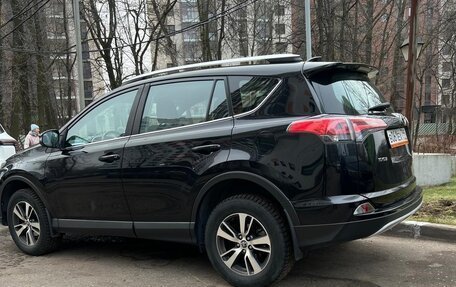 Toyota RAV4, 2018 год, 3 000 000 рублей, 5 фотография