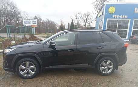 Toyota RAV4, 2021 год, 2 800 000 рублей, 6 фотография