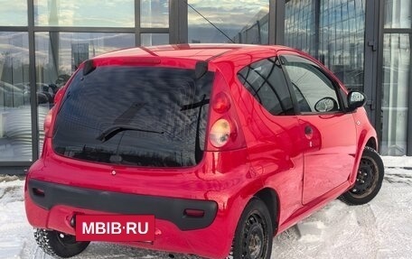 Peugeot 107 I рестайлинг, 2007 год, 299 000 рублей, 2 фотография