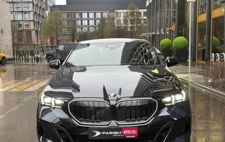 BMW 5 серия, 2024 год, 8 065 000 рублей, 3 фотография