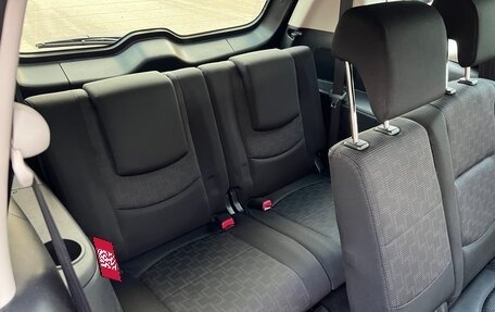 Mazda 5 I рестайлинг, 2008 год, 985 000 рублей, 21 фотография