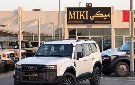 Toyota Land Cruiser Prado, 2025 год, 8 199 000 рублей, 9 фотография