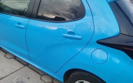 Toyota Yaris, 2020 год, 1 300 000 рублей, 20 фотография