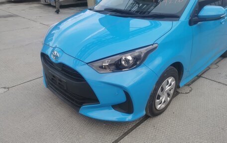 Toyota Yaris, 2020 год, 1 300 000 рублей, 22 фотография