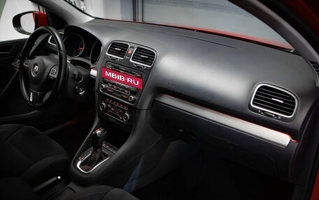 Volkswagen Golf VI, 2011 год, 819 000 рублей, 24 фотография