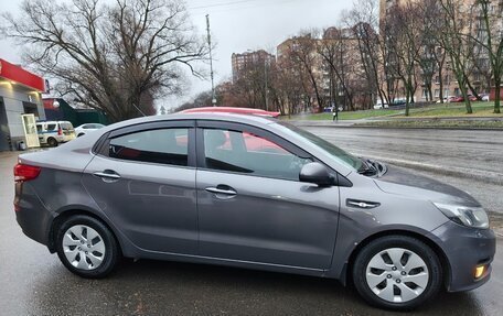 KIA Rio III рестайлинг, 2016 год, 900 000 рублей, 4 фотография