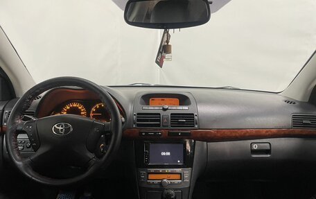 Toyota Avensis III рестайлинг, 2006 год, 620 000 рублей, 11 фотография