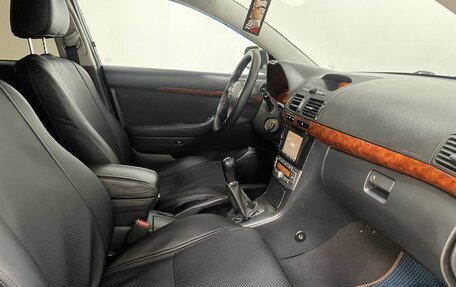 Toyota Avensis III рестайлинг, 2006 год, 620 000 рублей, 19 фотография