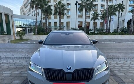 Skoda Superb III рестайлинг, 2019 год, 3 395 000 рублей, 2 фотография