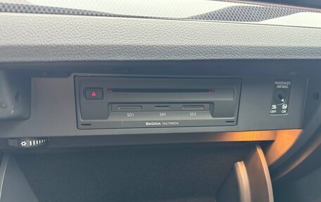 Skoda Superb III рестайлинг, 2019 год, 3 395 000 рублей, 18 фотография