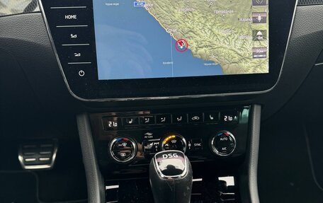 Skoda Superb III рестайлинг, 2019 год, 3 395 000 рублей, 13 фотография