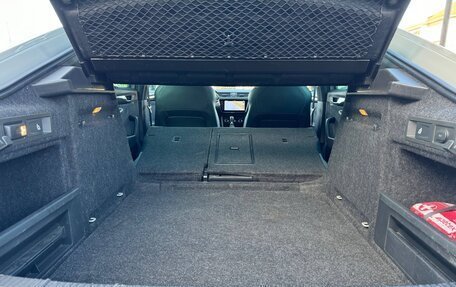 Skoda Superb III рестайлинг, 2019 год, 3 395 000 рублей, 32 фотография