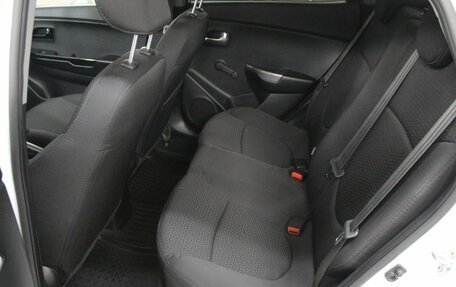 KIA Rio III рестайлинг, 2015 год, 1 100 000 рублей, 9 фотография