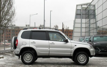 Chevrolet Niva I рестайлинг, 2019 год, 900 000 рублей, 4 фотография