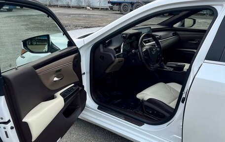 Lexus ES VII, 2019 год, 3 499 999 рублей, 11 фотография