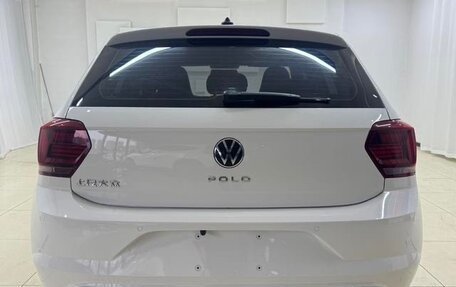 Volkswagen Polo, 2022 год, 1 010 000 рублей, 5 фотография