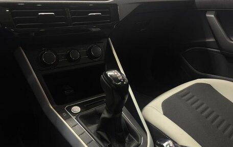 Volkswagen Polo, 2022 год, 1 010 000 рублей, 11 фотография