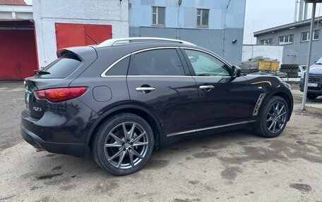 Infiniti FX II, 2013 год, 2 100 000 рублей, 5 фотография