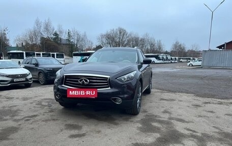 Infiniti FX II, 2013 год, 2 100 000 рублей, 2 фотография