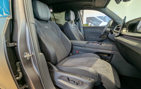 Volkswagen Teramont, 2025 год, 6 890 000 рублей, 38 фотография