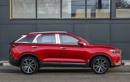 FAW Bestune T77, 2024 год, 2 090 000 рублей, 5 фотография