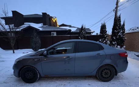 KIA Rio III рестайлинг, 2013 год, 770 000 рублей, 2 фотография