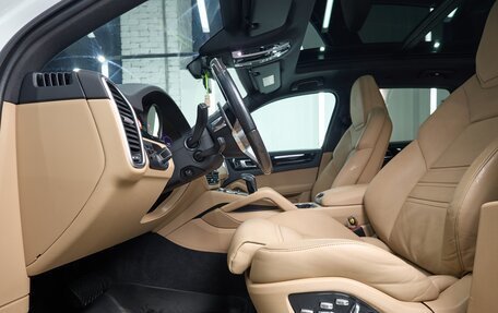 Porsche Cayenne III, 2021 год, 10 200 000 рублей, 7 фотография