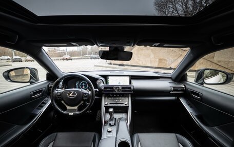 Lexus IS III, 2020 год, 3 800 000 рублей, 33 фотография