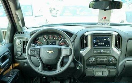 Chevrolet Silverado, 2025 год, 7 800 000 рублей, 5 фотография