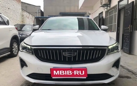 Geely Emgrand, 2023 год, 1 220 000 рублей, 2 фотография