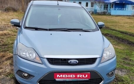 Ford Focus II рестайлинг, 2010 год, 830 000 рублей, 2 фотография