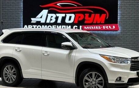 Toyota Highlander III, 2014 год, 3 197 000 рублей, 1 фотография