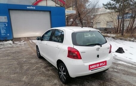 Toyota Yaris III рестайлинг, 2008 год, 700 000 рублей, 6 фотография
