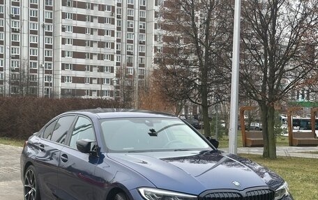 BMW 3 серия, 2019 год, 4 300 000 рублей, 1 фотография