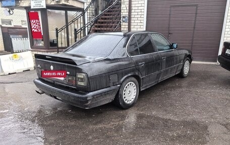 BMW 5 серия, 1991 год, 300 000 рублей, 9 фотография