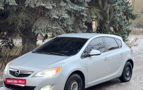 Opel Astra J, 2011 год, 650 000 рублей, 5 фотография