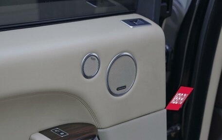 Land Rover Range Rover IV рестайлинг, 2014 год, 3 199 000 рублей, 13 фотография