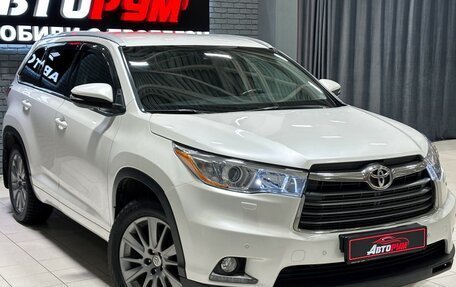 Toyota Highlander III, 2014 год, 3 197 000 рублей, 4 фотография