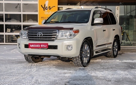 Toyota Land Cruiser 200, 2012 год, 3 498 000 рублей, 2 фотография