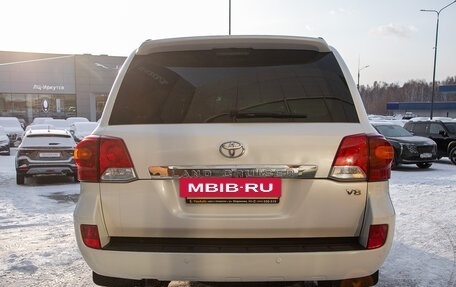 Toyota Land Cruiser 200, 2012 год, 3 498 000 рублей, 8 фотография