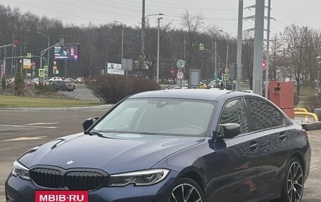 BMW 3 серия, 2019 год, 4 300 000 рублей, 2 фотография